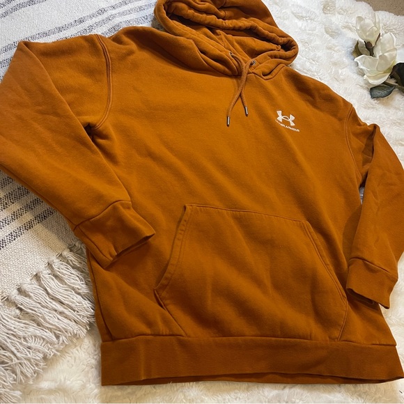 𝚠𝚘𝚖𝚎𝚗’𝚜 𝚞𝚗𝚍𝚎𝚛 𝚊𝚛𝚖𝚘𝚞𝚛 𝚑𝚘𝚘𝚍𝚒𝚎 𖧷 𝚜𝚖𝚊𝚕𝚕 - Picture 2 of 6